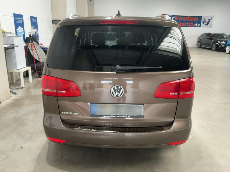 Volkswagen Touran 1.6 TDI Style 2011 – снимка 7