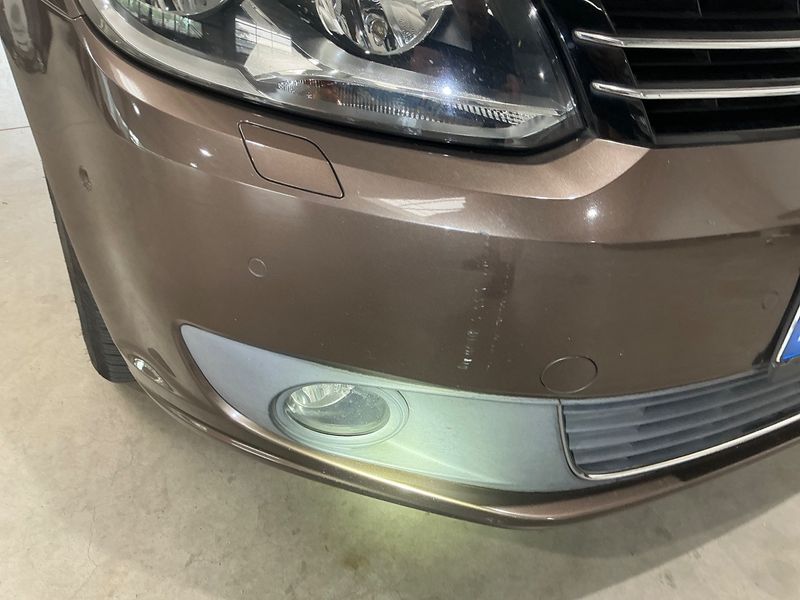Volkswagen Touran 1.6 TDI Style 2011 – снимка 31