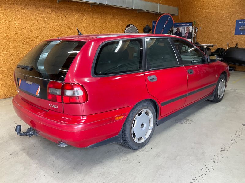 Volvo V40 1.8 1996 – снимка 2