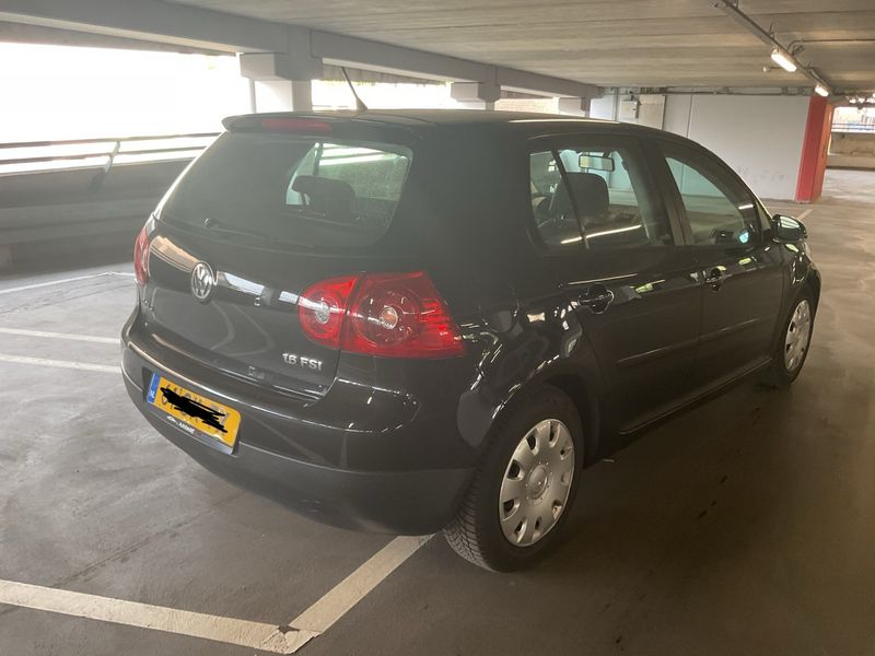 Volkswagen Golf V 1.6 FSI Sportline 2006 – снимка 2