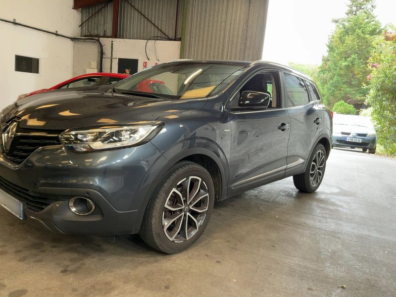 Renault Kadjar 1.2 TCe Graphite 2017 – снимка 2