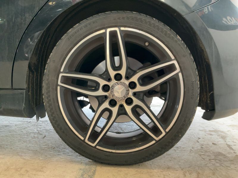 Mercedes-Benz A-Klasse A 220 CDI BlueEfficiency AMG Sport 2015 – снимка 5