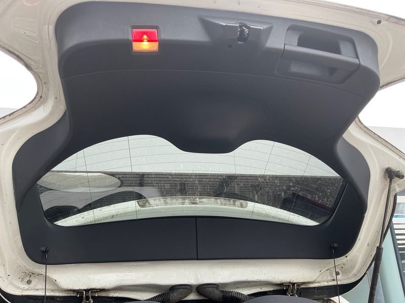 Mercedes-Benz A-Klasse A 180 BlueEfficiency Urban 2013 – снимка 31