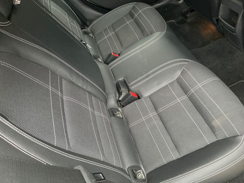 Mercedes-Benz A-Klasse A 180 BlueEfficiency Urban 2013 – снимка 35