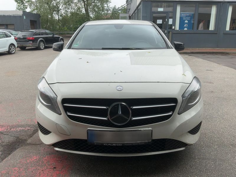 Mercedes-Benz A-Klasse A 180 BlueEfficiency Urban 2013 – снимка 14