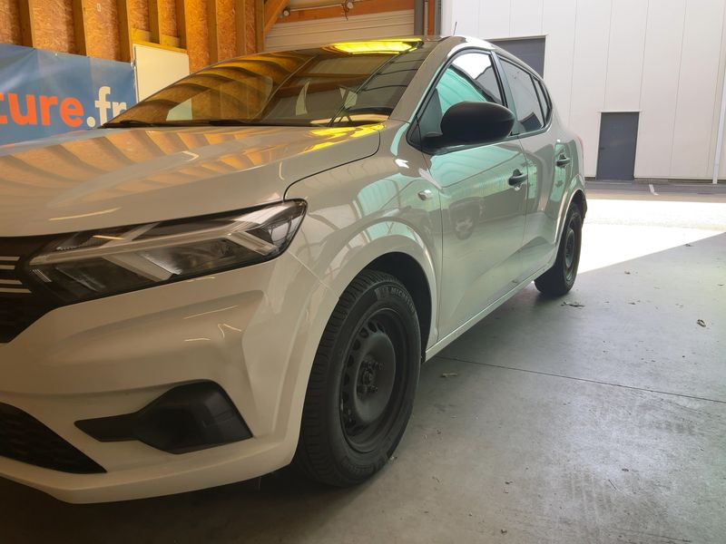 Dacia Sandero 1.0 TCe Essential 2022 – снимка на щета