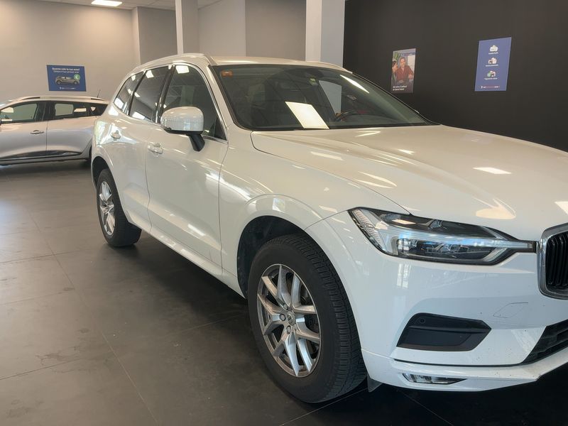 Volvo XC60 2.0 B4 Diesel Mild-Hybrid Momentum Pro AWD 2020 – снимка 12
