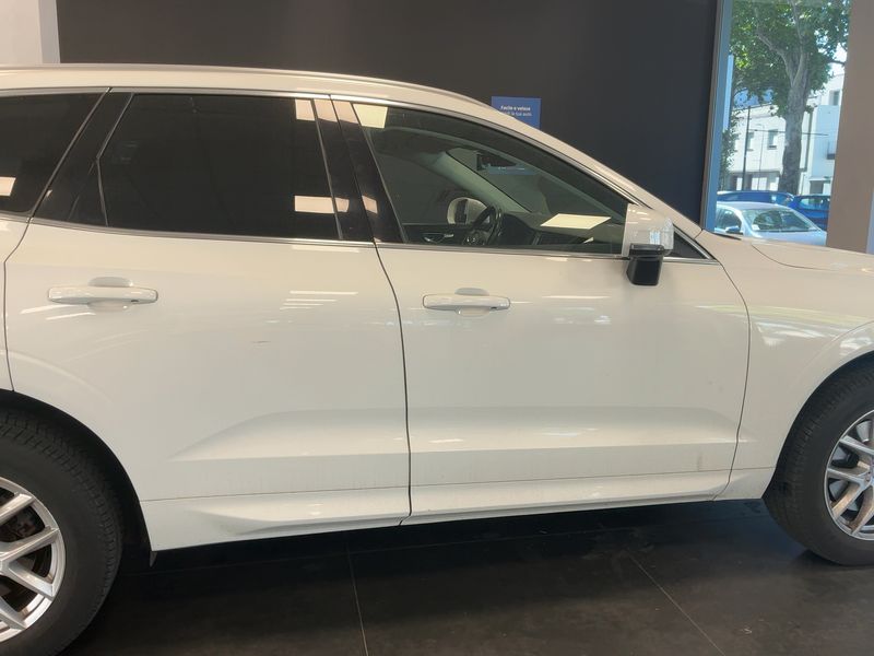 Volvo XC60 2.0 B4 Diesel Mild-Hybrid Momentum Pro AWD 2020 – снимка 10
