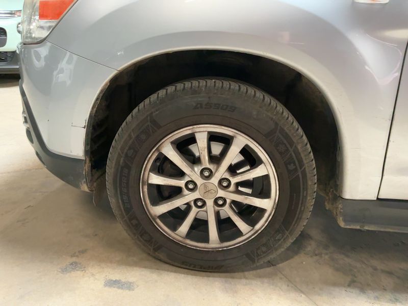 Mitsubishi ASX 1.8 DI-D Invite 2WD 2013 – снимка 3