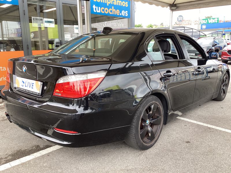 BMW 5er 520i 2009 – снимка 2