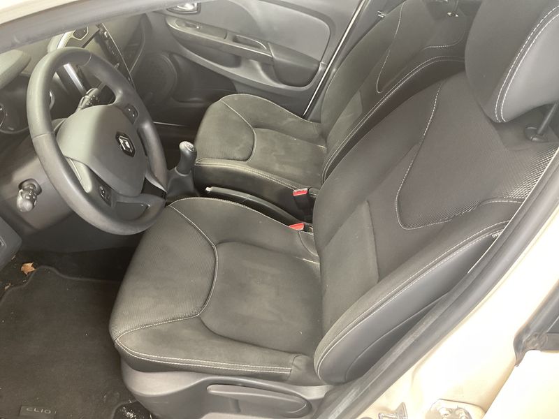 Renault Clio 0.9 Energy Dynamique 2015 – снимка 31