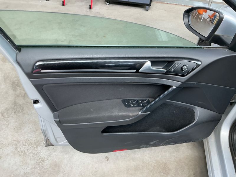Volkswagen Golf VII 1.4 TSI Highline BlueMotion Tech 2014 – снимка 23
