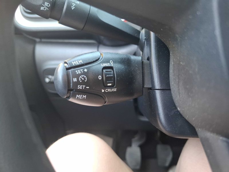 Citroen C3 1.5 Blue-HDi Société Feel Nav 2021 – снимка 25