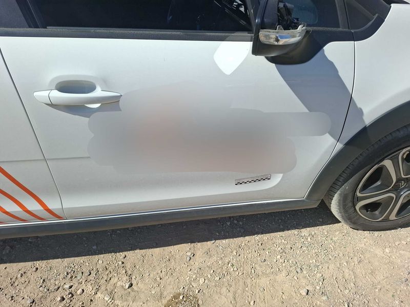 Citroen C3 1.5 Blue-HDi Société Feel Nav 2021 – снимка на щета 37