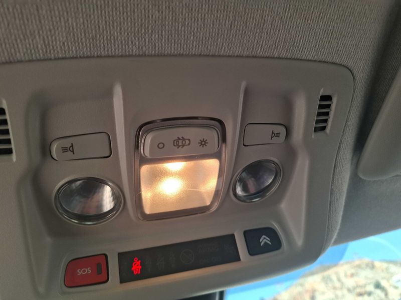 Citroen C3 1.5 Blue-HDi Société Feel Nav 2021 – снимка 29