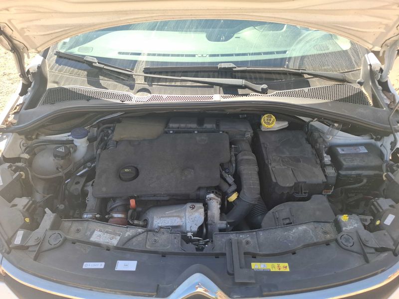 Citroen C3 1.5 Blue-HDi Société Feel Nav 2021 – снимка 8