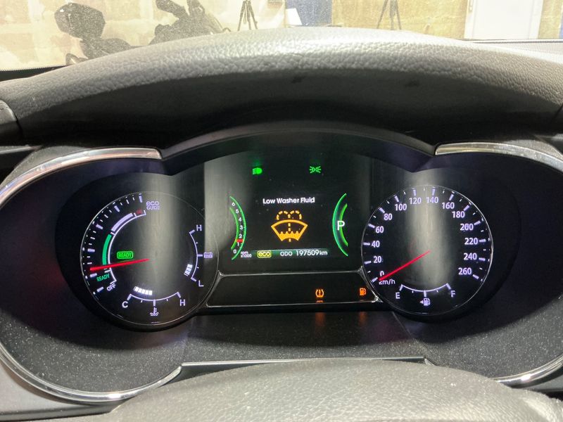 Kia Optima 2.0 Hybrid Spirit 2013 – снимка 18