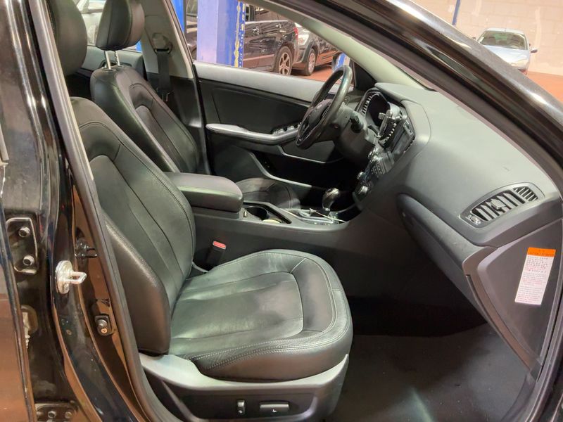 Kia Optima 2.0 Hybrid Spirit 2013 – снимка 16