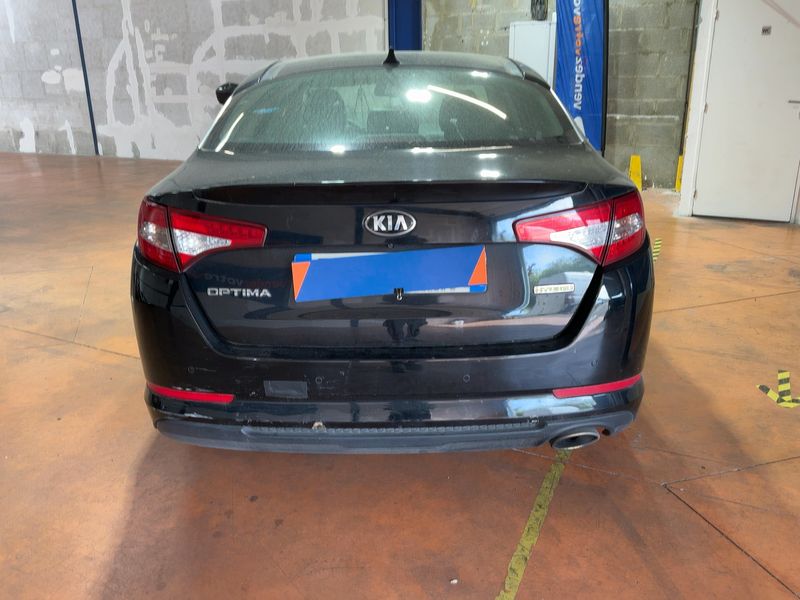 Kia Optima 2.0 Hybrid Spirit 2013 – снимка 7