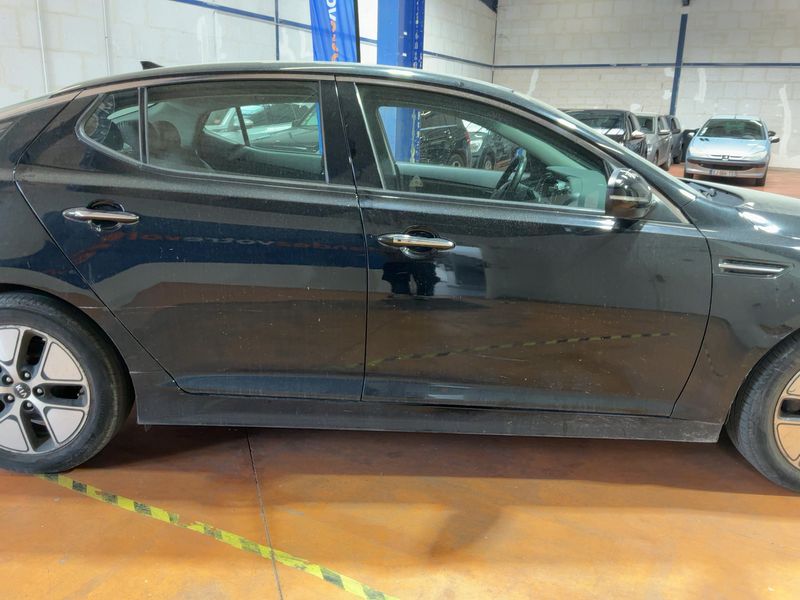 Kia Optima 2.0 Hybrid Spirit 2013 – снимка 10