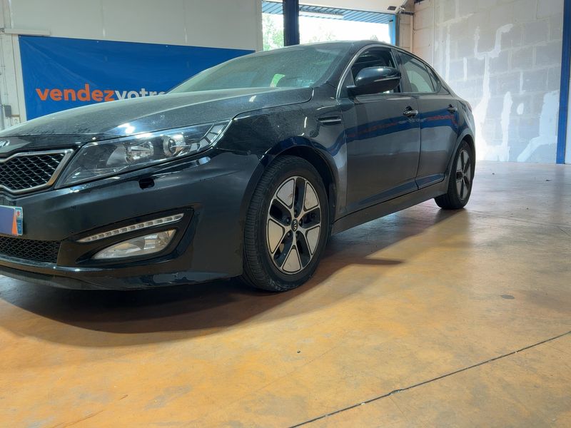 Kia Optima 2.0 Hybrid Spirit 2013 – снимка 2