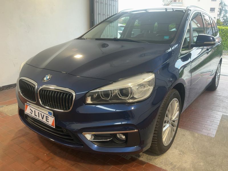 BMW 2er 220d Gran Tourer xDrive Luxury Line 2017 – снимка 1