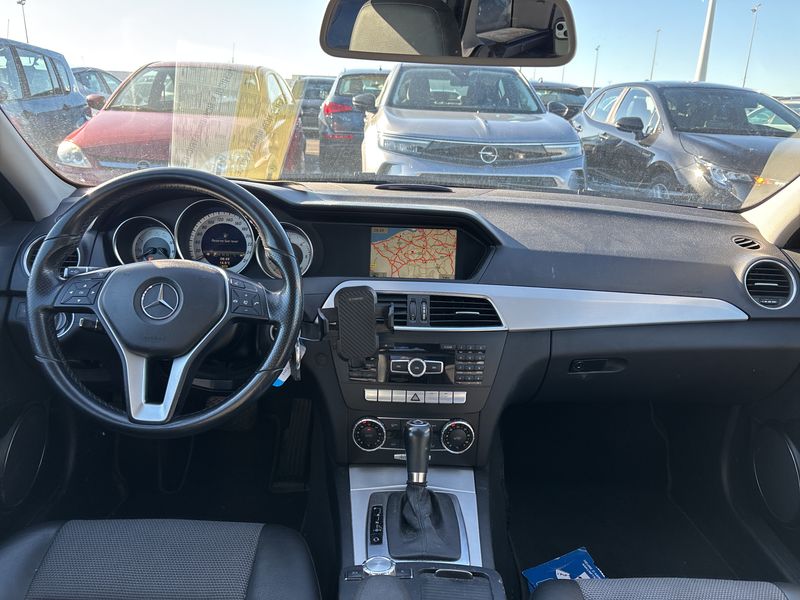 Mercedes-Benz C-Klasse C 220 CDI T BlueEfficiency Avantgarde 2012 – снимка 11