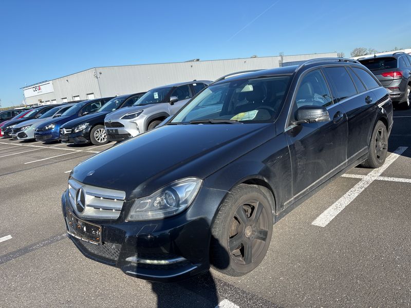 Mercedes-Benz C-Klasse C 220 CDI T BlueEfficiency Avantgarde 2012 – снимка 2