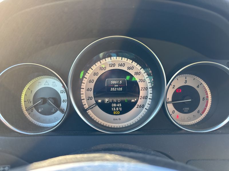Mercedes-Benz C-Klasse C 220 CDI T BlueEfficiency Avantgarde 2012 – снимка 12