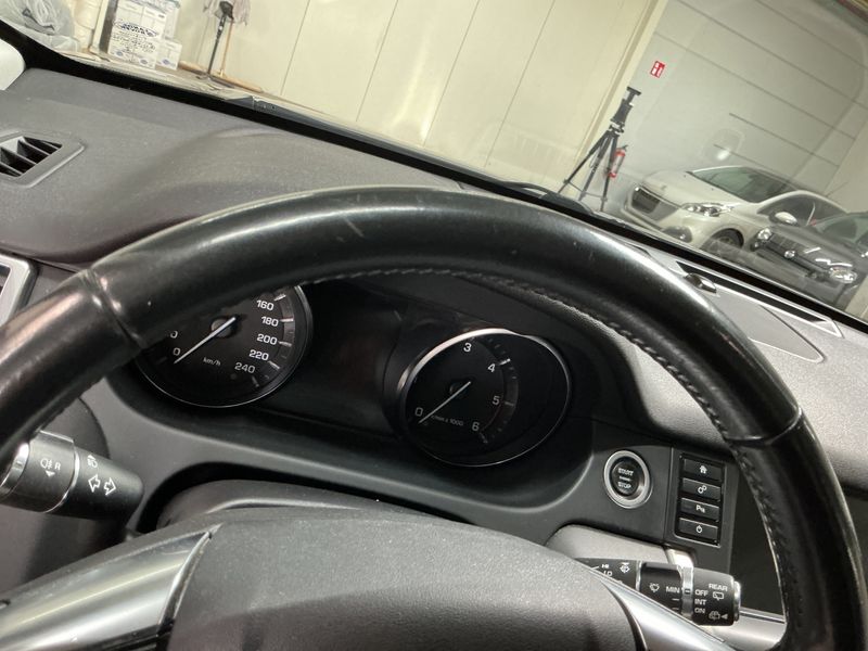 Land Rover Discovery Sport 2.0 ed4 Pure 2016 – снимка 32