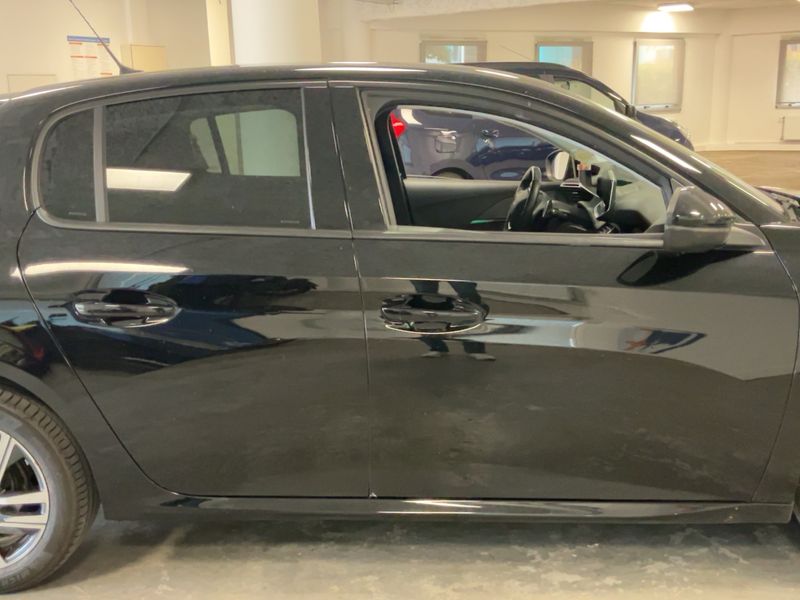 Peugeot 208 1.2 PureTech Allure Business 2021 – снимка 10
