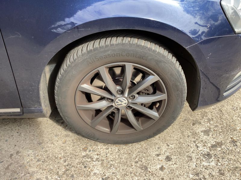 Volkswagen Passat 1.6 TDI Comfortline BlueMotion Tech 2015 – снимка 11