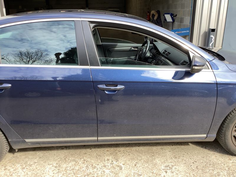 Volkswagen Passat 1.6 TDI Comfortline BlueMotion Tech 2015 – снимка 10