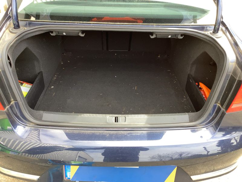 Volkswagen Passat 1.6 TDI Comfortline BlueMotion Tech 2015 – снимка 15