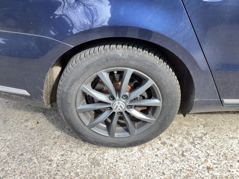 Volkswagen Passat 1.6 TDI Comfortline BlueMotion Tech 2015 – снимка 9