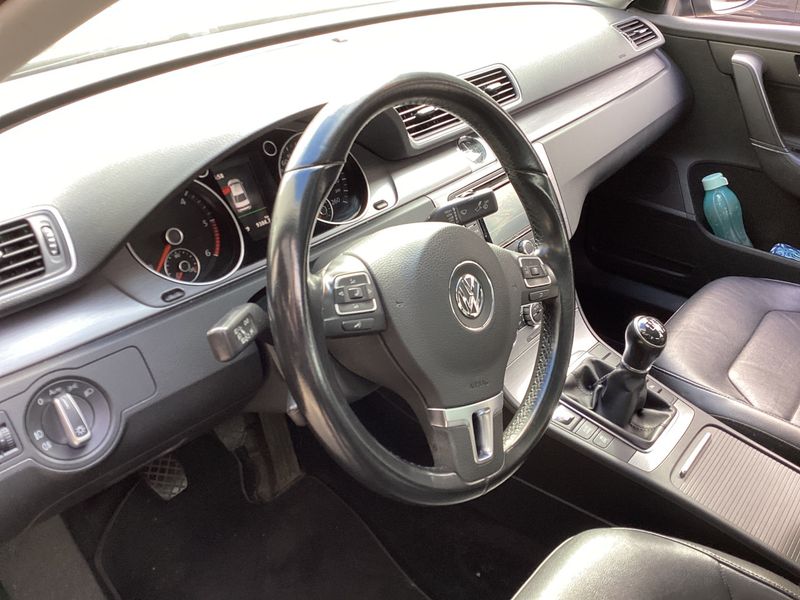 Volkswagen Passat 1.6 TDI Comfortline BlueMotion Tech 2015 – снимка 32
