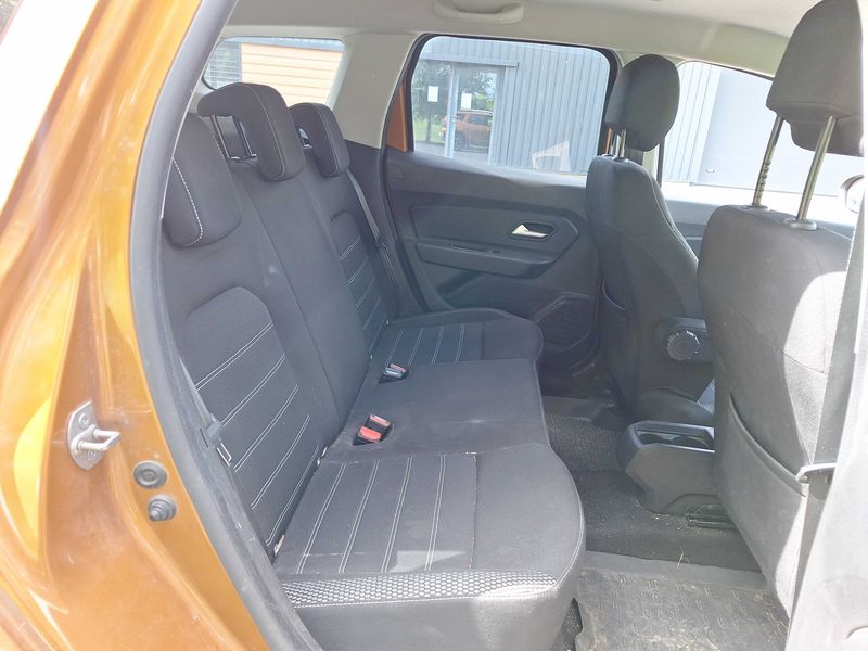 Dacia Duster 1.3 TCe Prestige 2021 – снимка 14