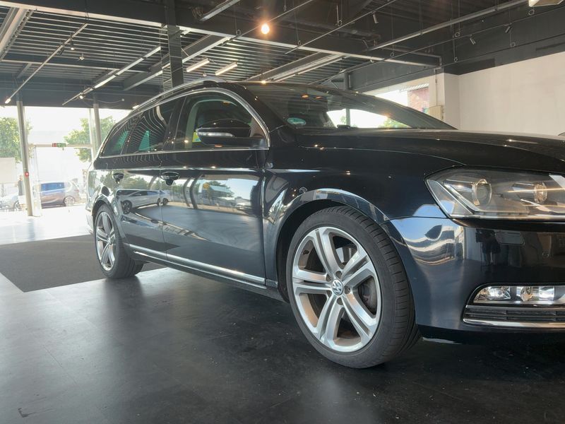 Volkswagen Passat 2.0 TDI Highline BlueMotion Tech 2013 – снимка 12