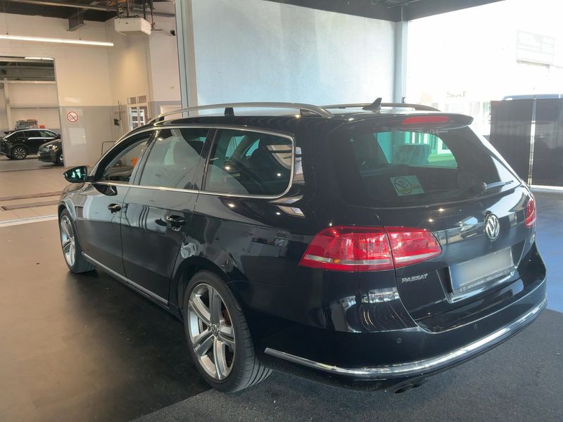 Volkswagen Passat 2.0 TDI Highline BlueMotion Tech 2013 – снимка 6