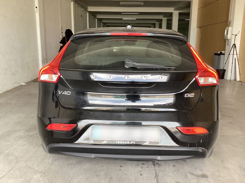 Volvo V40 2.0 D2 Kinetic 2018 – снимка 7