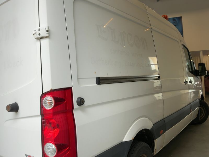 Volkswagen Crafter 2.0 TDI Kasten 35 mittlerer Radstand mit Hochdach 2016 – снимка 8