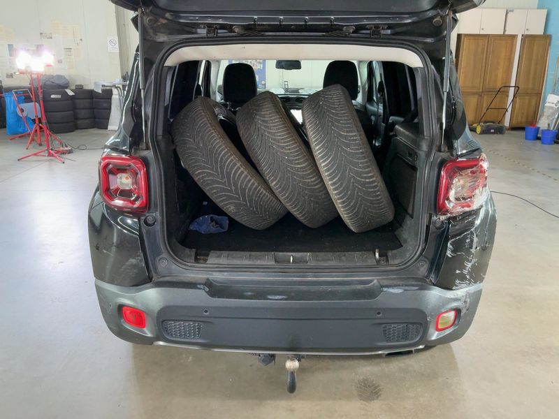 Jeep Renegade 1.0 TGDi Limited 4x2 2020 – снимка 16