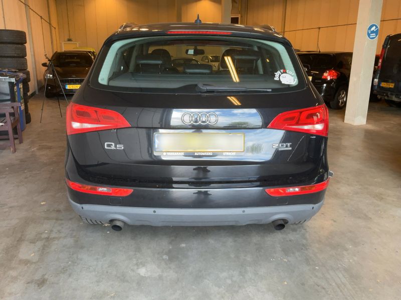 Audi Q5 2.0 TFSI quattro 2009 – снимка 7