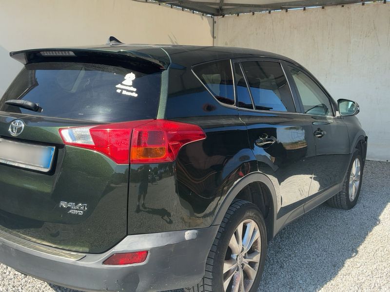 Toyota RAV 4 2.2 D-4D Style 2013 – снимка 8