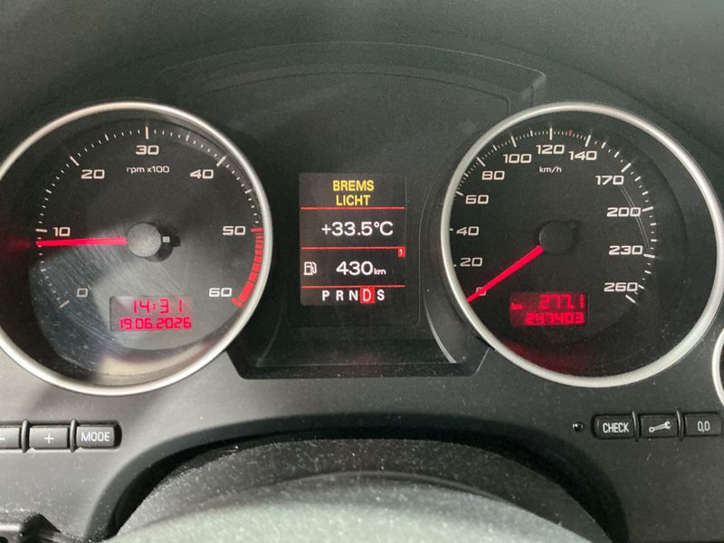 Seat Exeo 2.0 TDI Sport 2011 – снимка 4