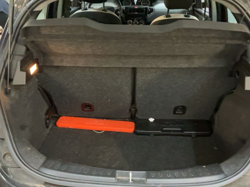 Lancia Ypsilon 1.2 Elefantino II 2015 – снимка 15