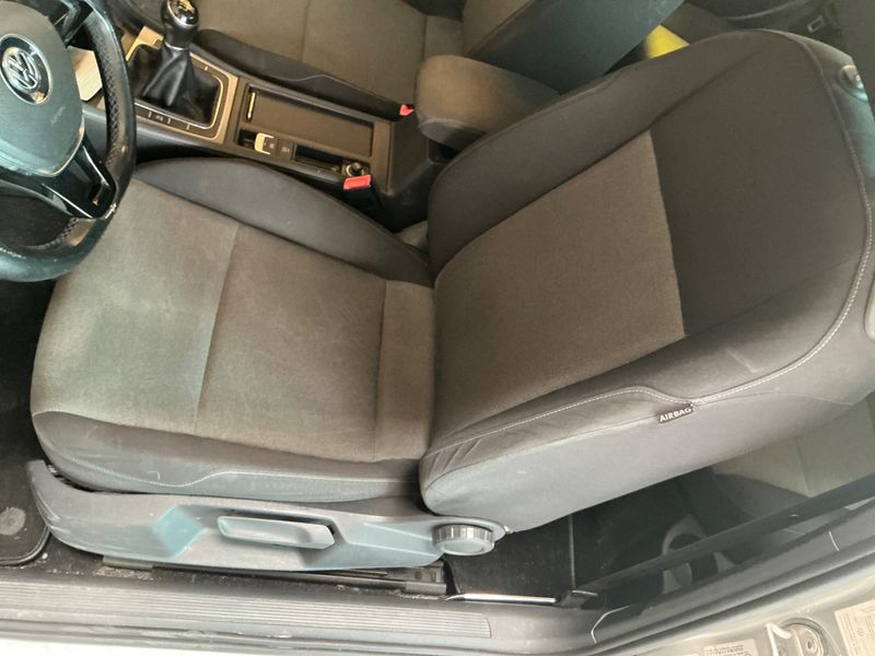 Volkswagen Golf VII 1.6 TDI Trendline BlueMotion Tech 2014 – снимка 40