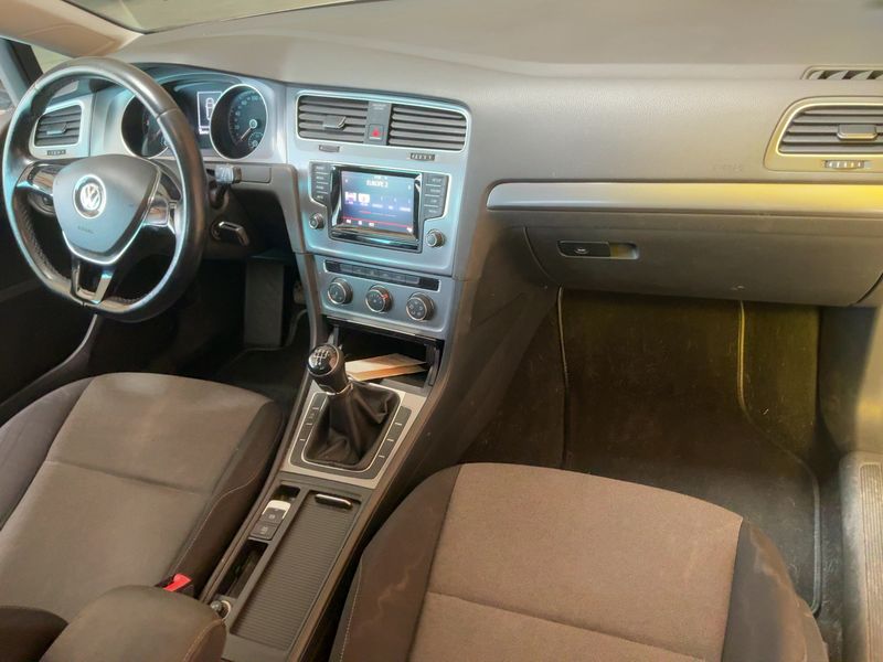 Volkswagen Golf VII 1.6 TDI Trendline BlueMotion Tech 2014 – снимка 17