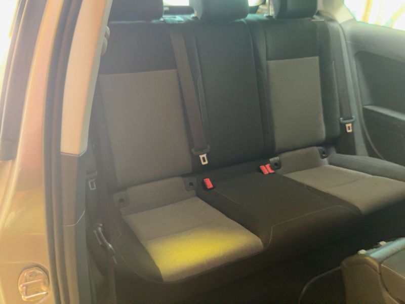 Volkswagen Golf VII 1.6 TDI Trendline BlueMotion Tech 2014 – снимка 19