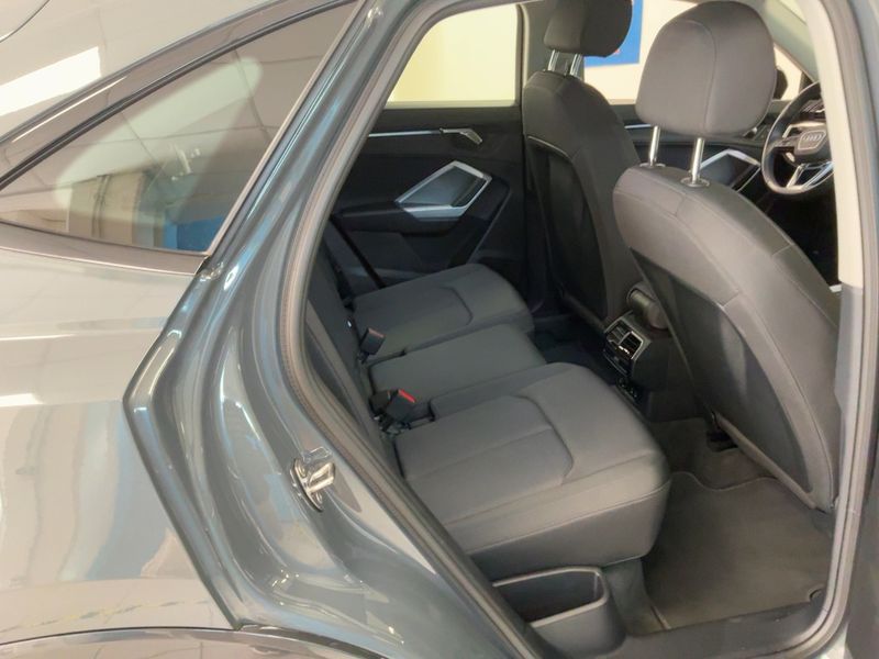 Audi Q3 Sportback 35 TDI 2022 – снимка 19